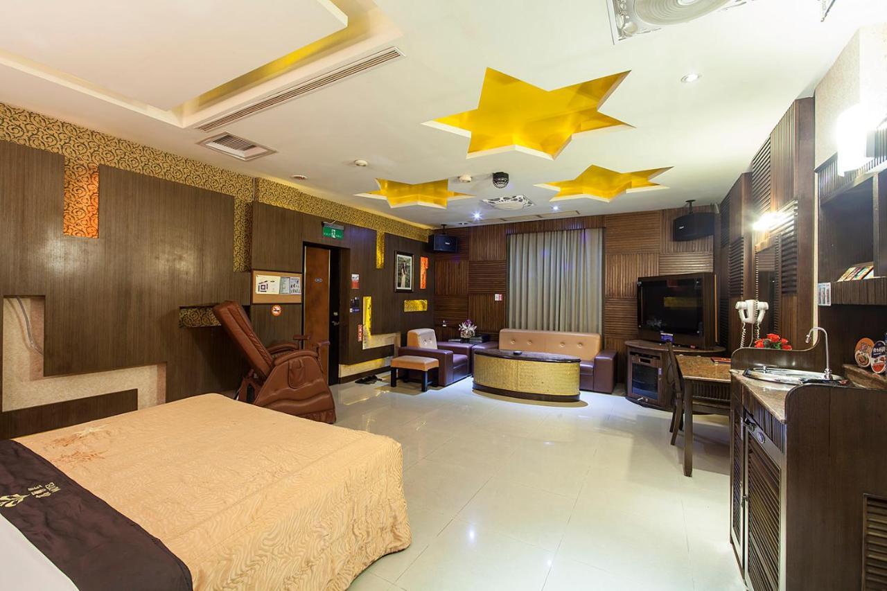 Pgs Motel Keelung Bagian luar foto